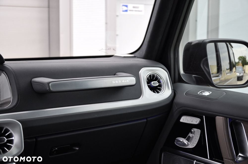 Mercedes-Benz Klasa G AMG 63 4x4 2 - 27