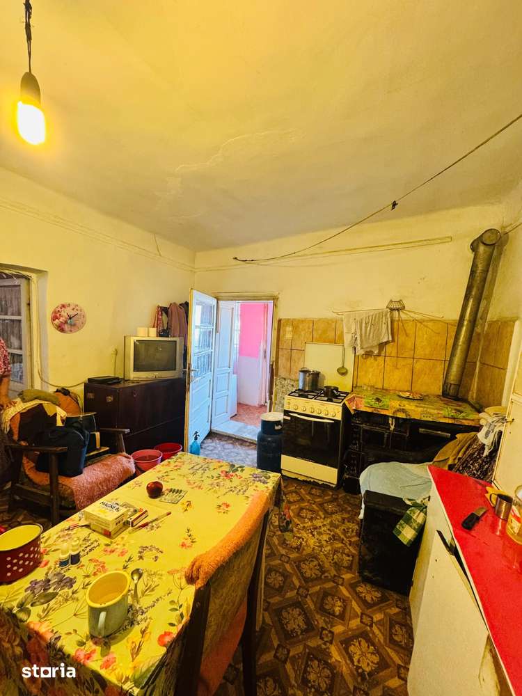 Casa cu 2 camere in Sacuieni - Imagine principală: 5/11