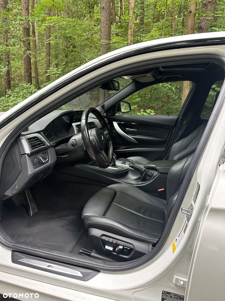BMW Seria 3 340i M Sport Shadow - 4