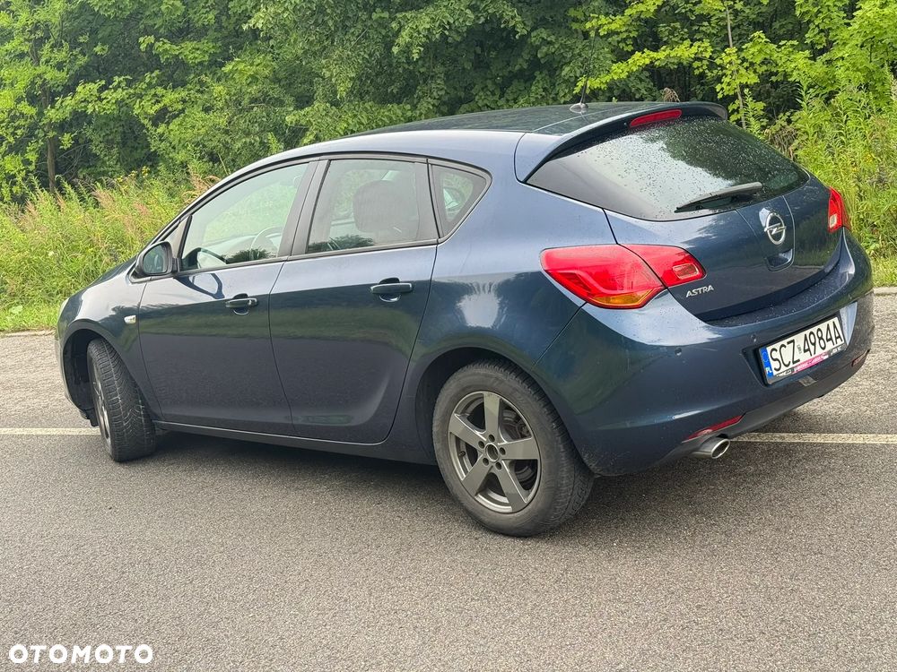 Opel Astra 1.4 T Cosmo - 28