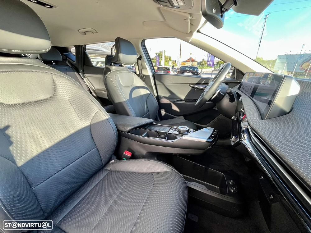Kia EV6 77,4-kWh - 14
