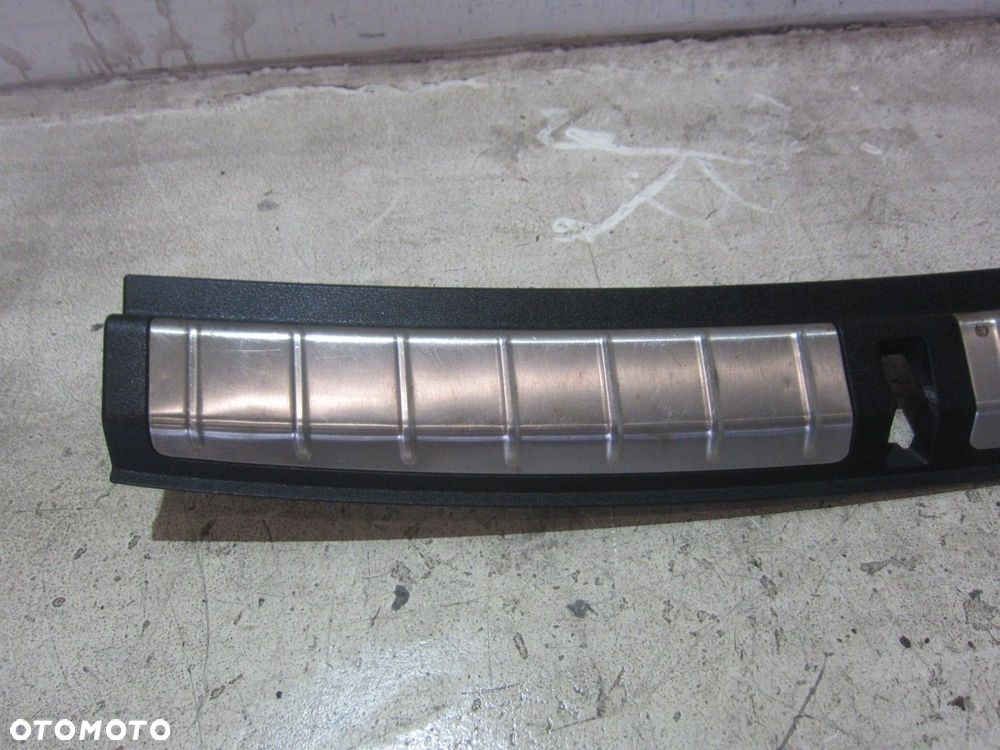 BMW X1 F48 OSŁONA KRAWĘDZI PASA TYLNEGO BAGAŻNIKA PRÓG 7413689 51477413689 - 3