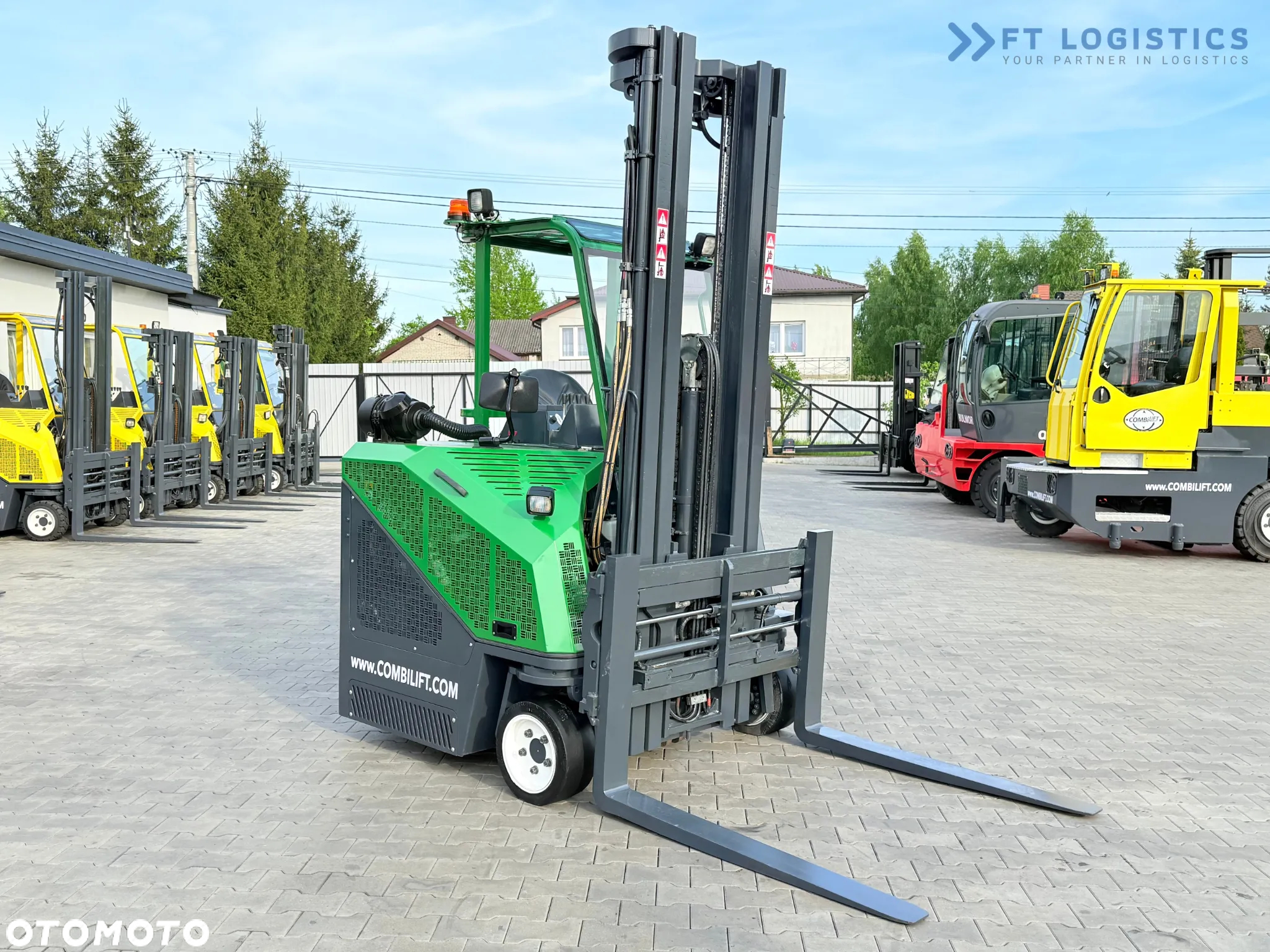 Combilift C3000CB / GAZ / TRIPLEX - 6500MM / WOLNY SKOK / POZYCJONER / PRZESUW BOCZNY / STAN IDEALNY - 7