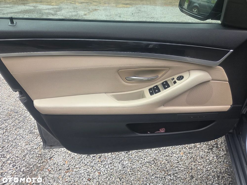BMW Seria 5 - 23