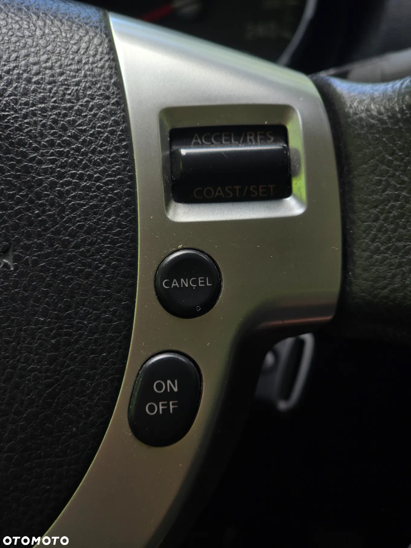 Nissan Qashqai 1.6 visia - 32
