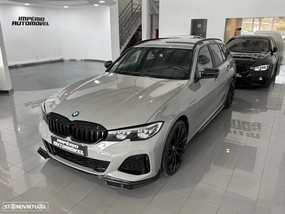 BMW 330 e Touring Pack M Auto - 2