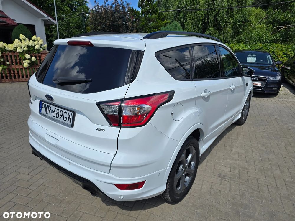 Ford Kuga - 4