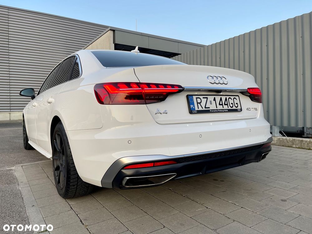Audi A4 ver-40-tfsi-mhev-s-line-s-tronic - 7