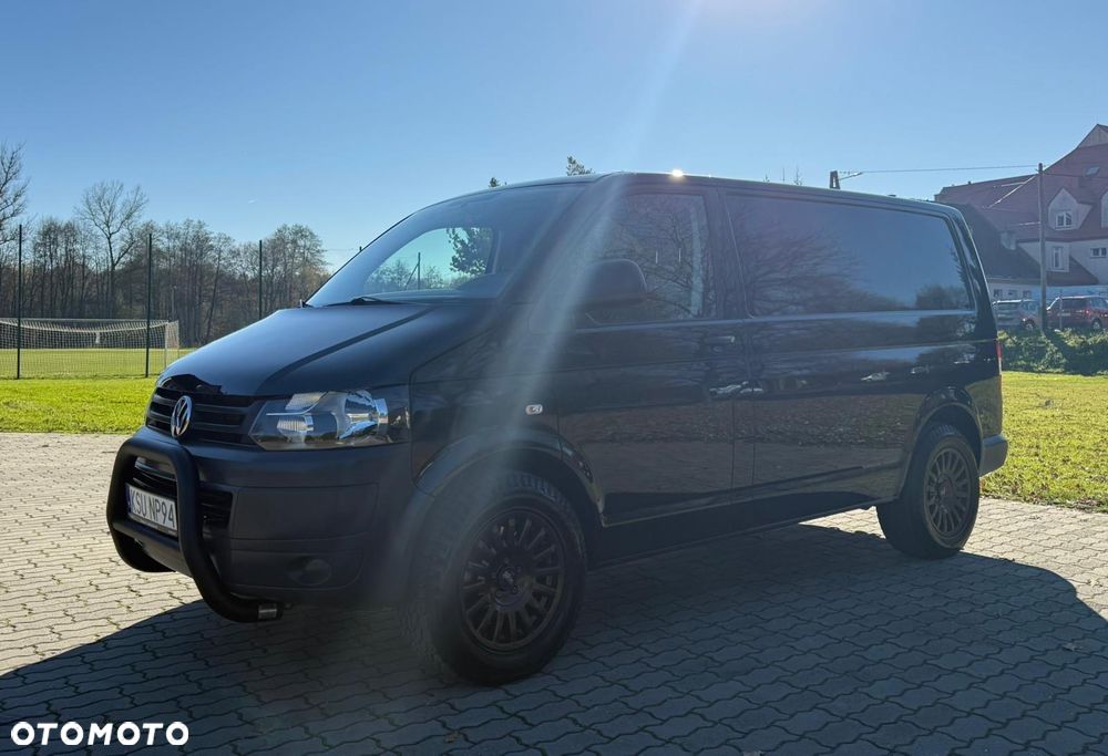 Volkswagen Transporter Caravelle 4MOTION Edition - 10