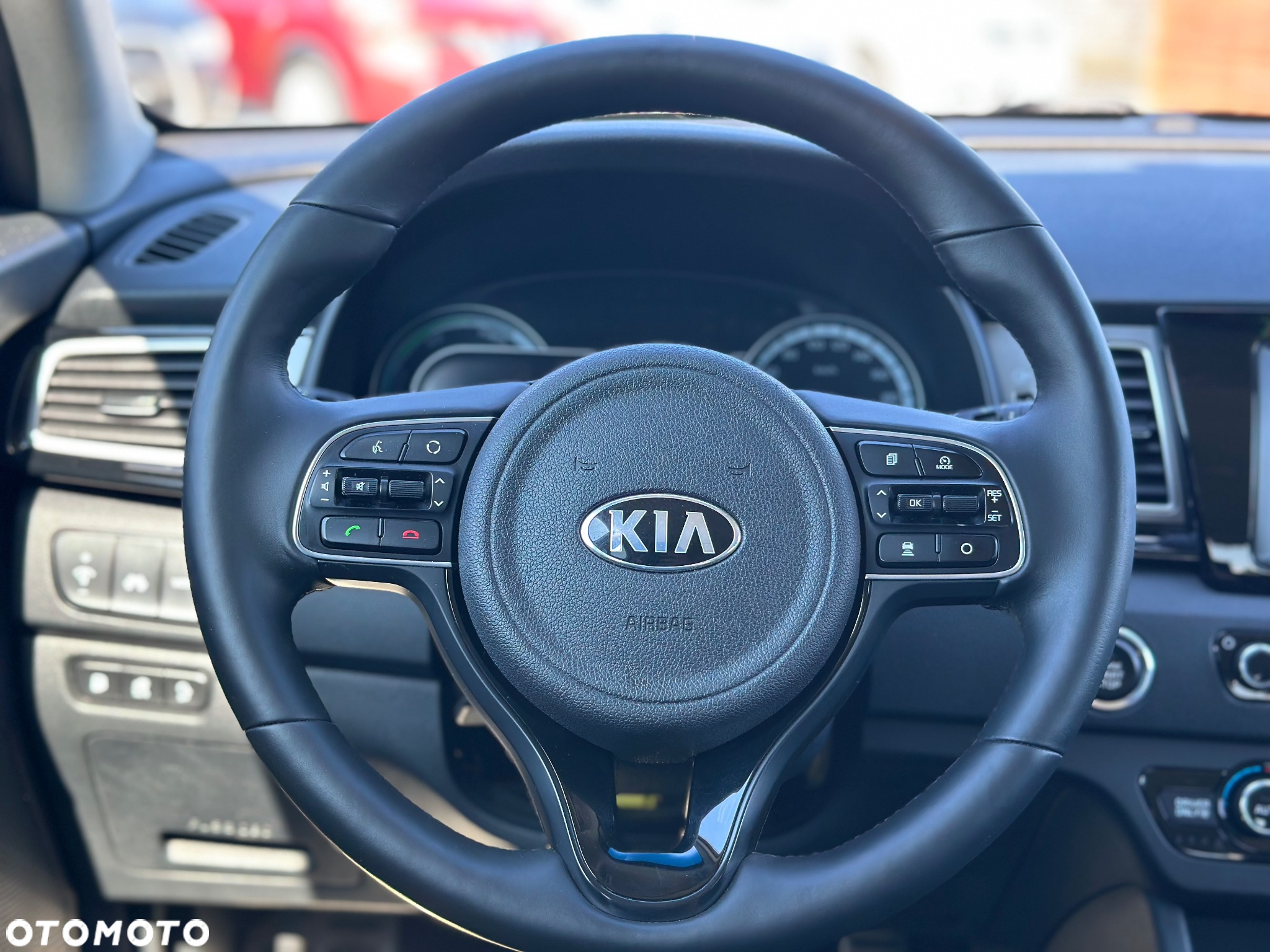 Kia Niro - 16