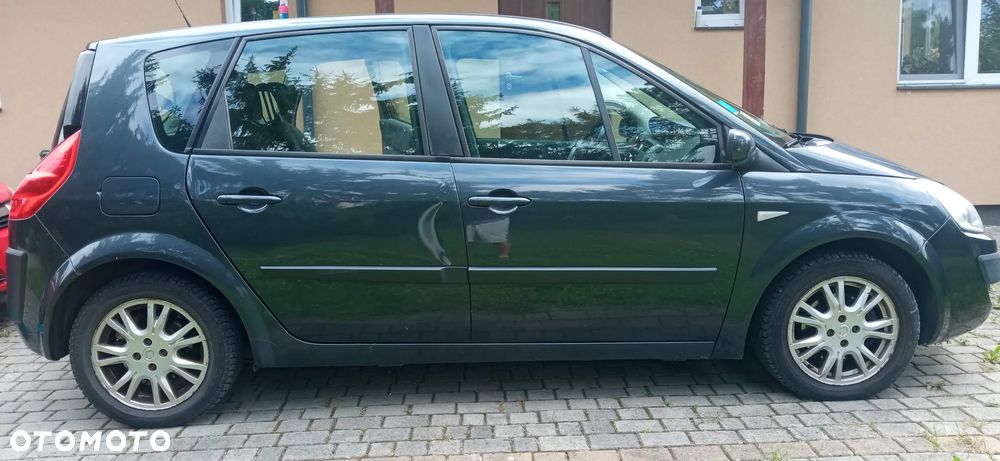 Renault Scenic - 9