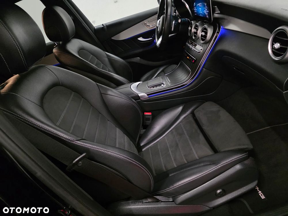 Mercedes-Benz GLC 300 de 4Matic 9G-TRONIC AMG Line Plus - 17