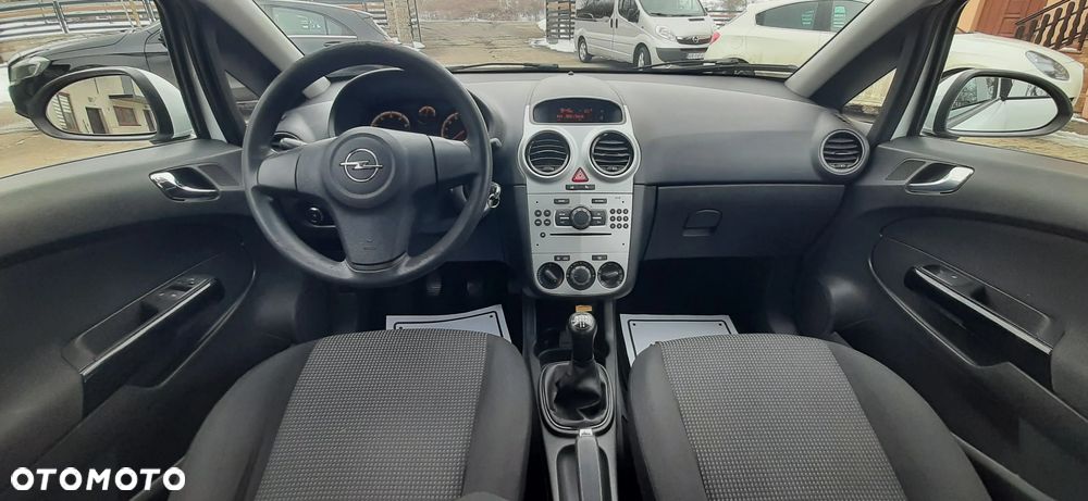 Opel Corsa - 27