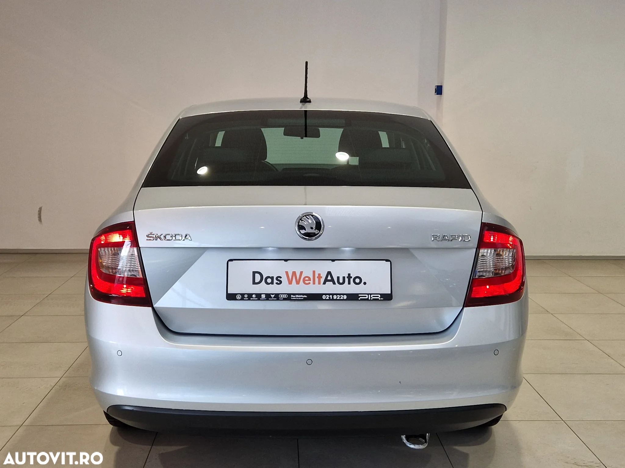 Skoda RAPID - 8