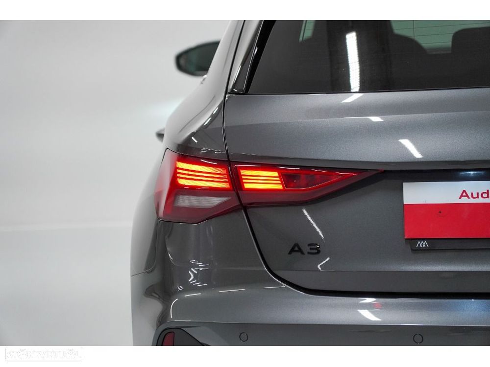Audi A3 Sportback 30 TDI S line - 6