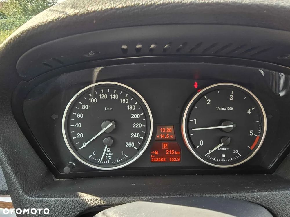 BMW X5 3.0sd xDrive - 9