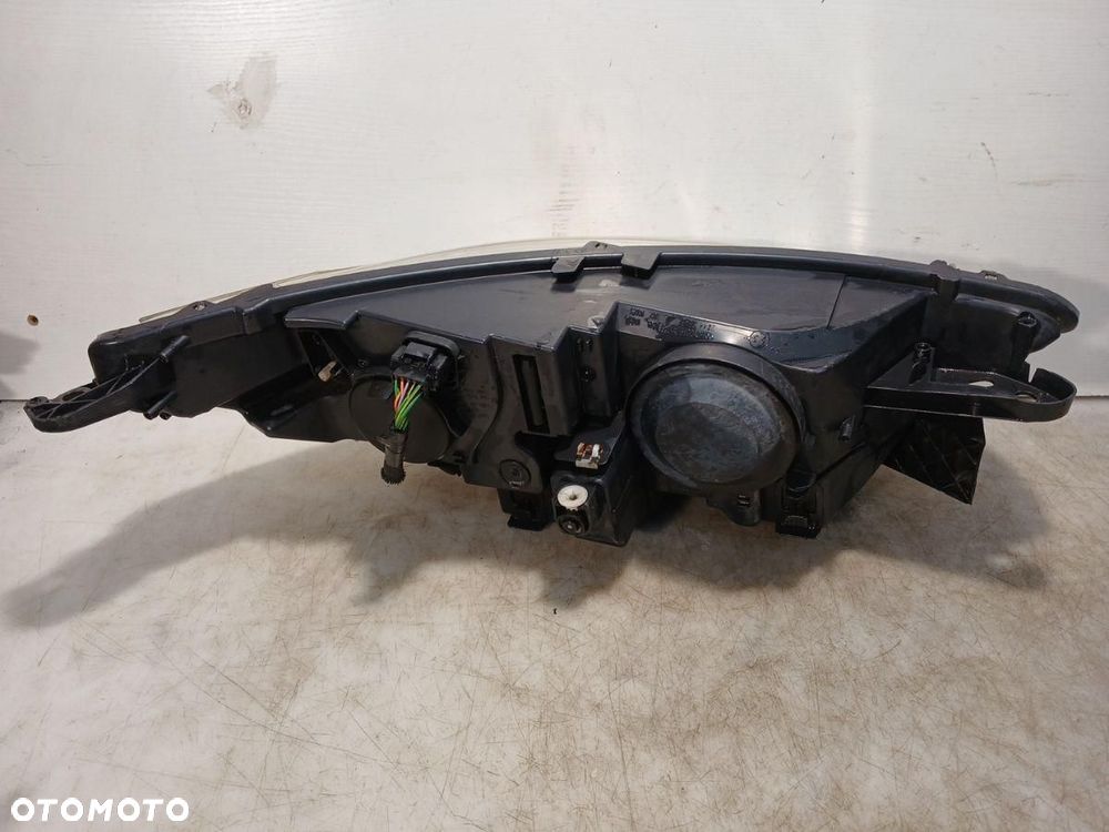 REFLEKTOR PRZÓD PRZEDNI LEWY LAMPA CITROEN C4 II B7 46430748 - 2
