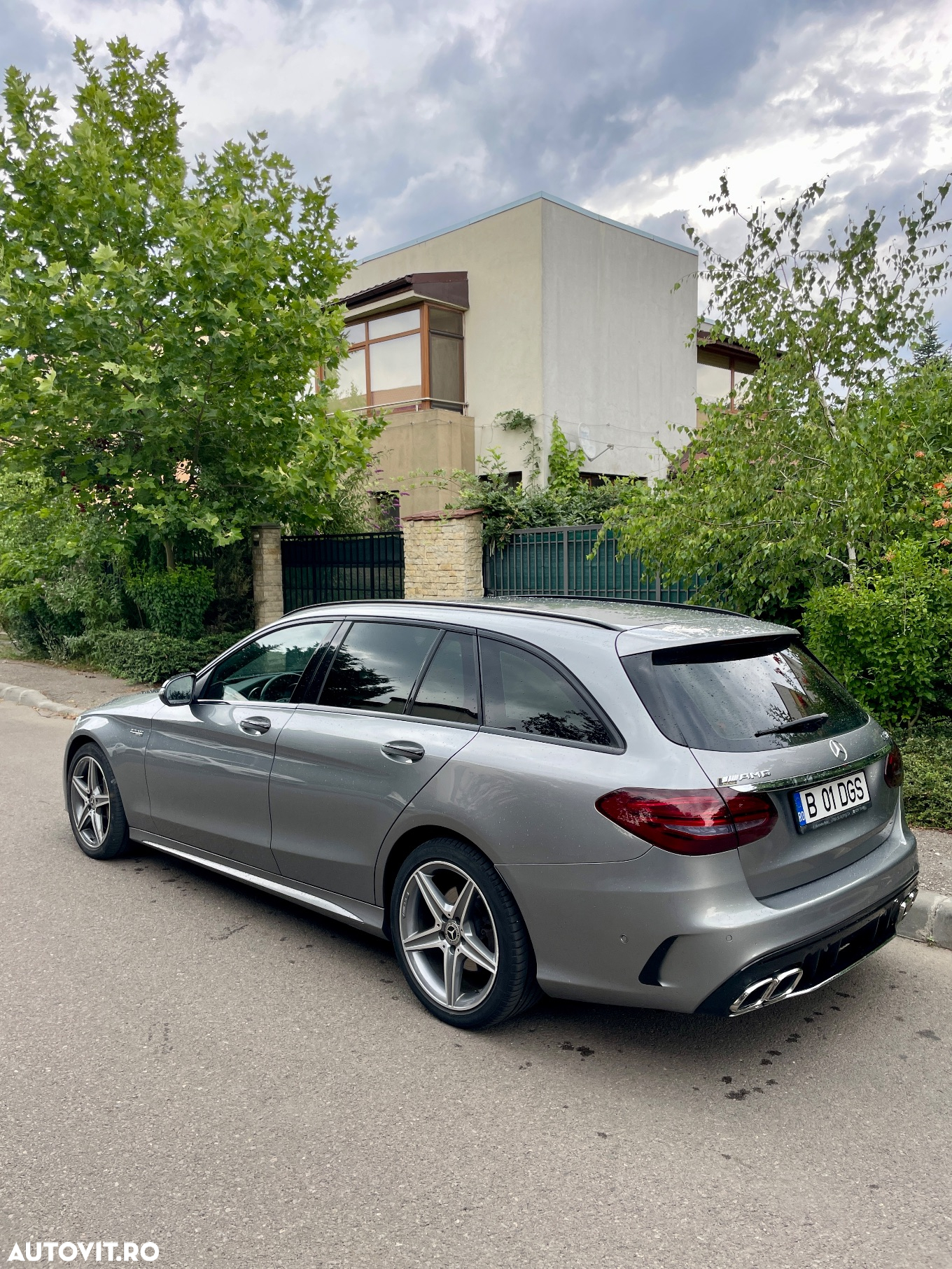 Mercedes-Benz C 250 (BlueTEC) d 4Matic T 7G-TRONIC AMG Line - 3