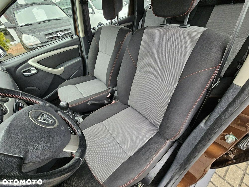 Dacia Duster 1.5 dCi Prestige 4WD - 13