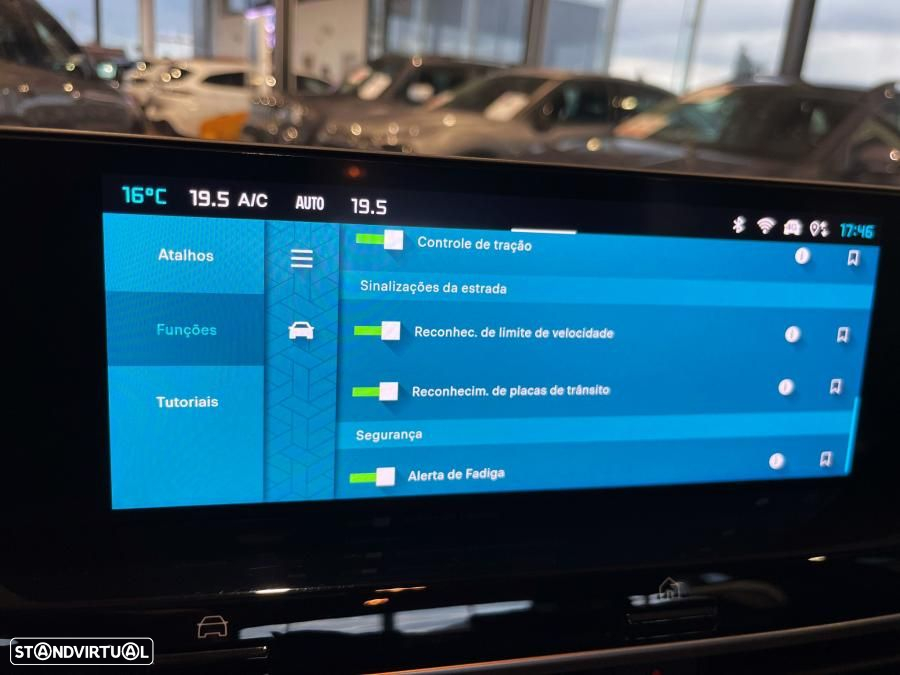 Citroën C4 X 1.2 PureTech Plus EAT8 - 20