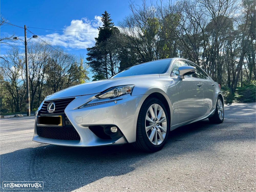 Lexus IS 300H Executive+ - 14