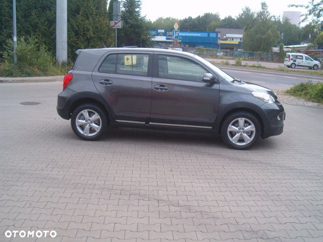 Toyota Urban Cruiser - 3