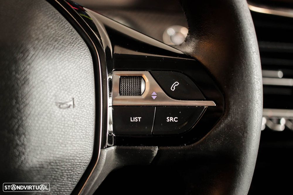 Peugeot e-208 Active Pack - 20