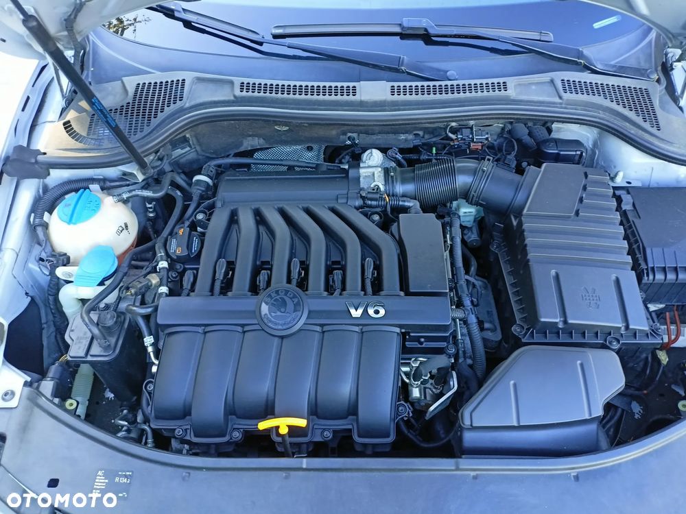 Skoda Superb 3.6 V6 4x4 DSG Elegance - 31