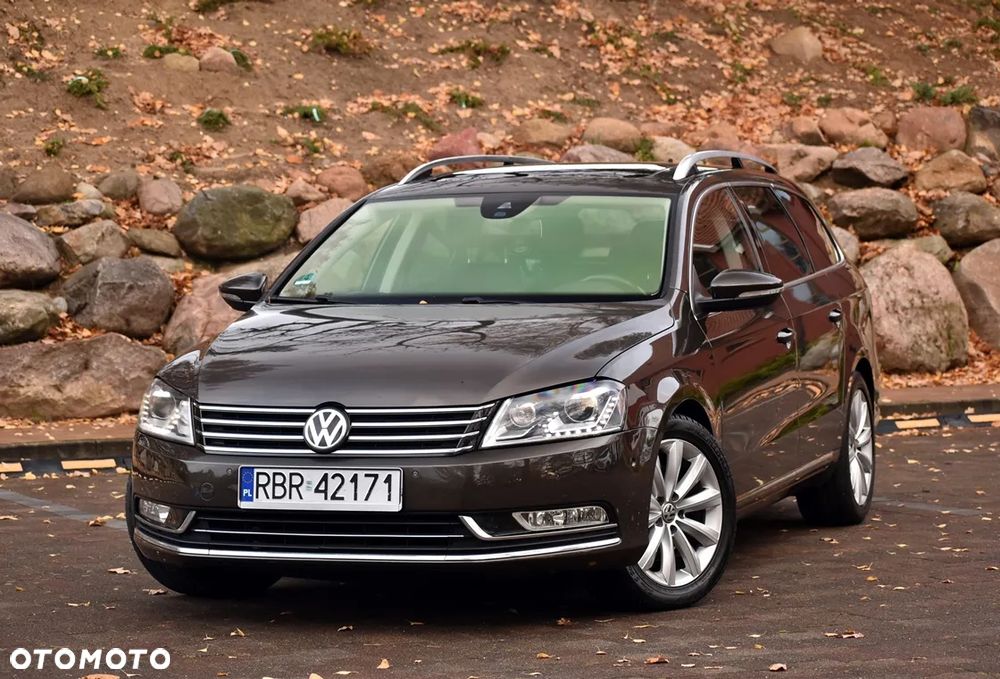Volkswagen Passat 2.0 TDI Highline DSG - 2