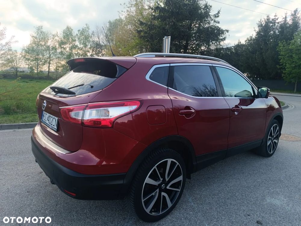 Nissan Qashqai 1.2 DIG-T TEKNA+ - 4
