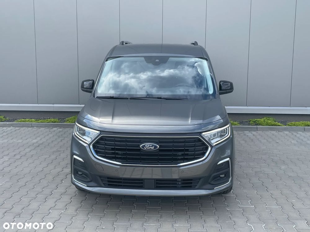 Ford Tourneo Connect 1.5 EcoBoost Titanium - 3