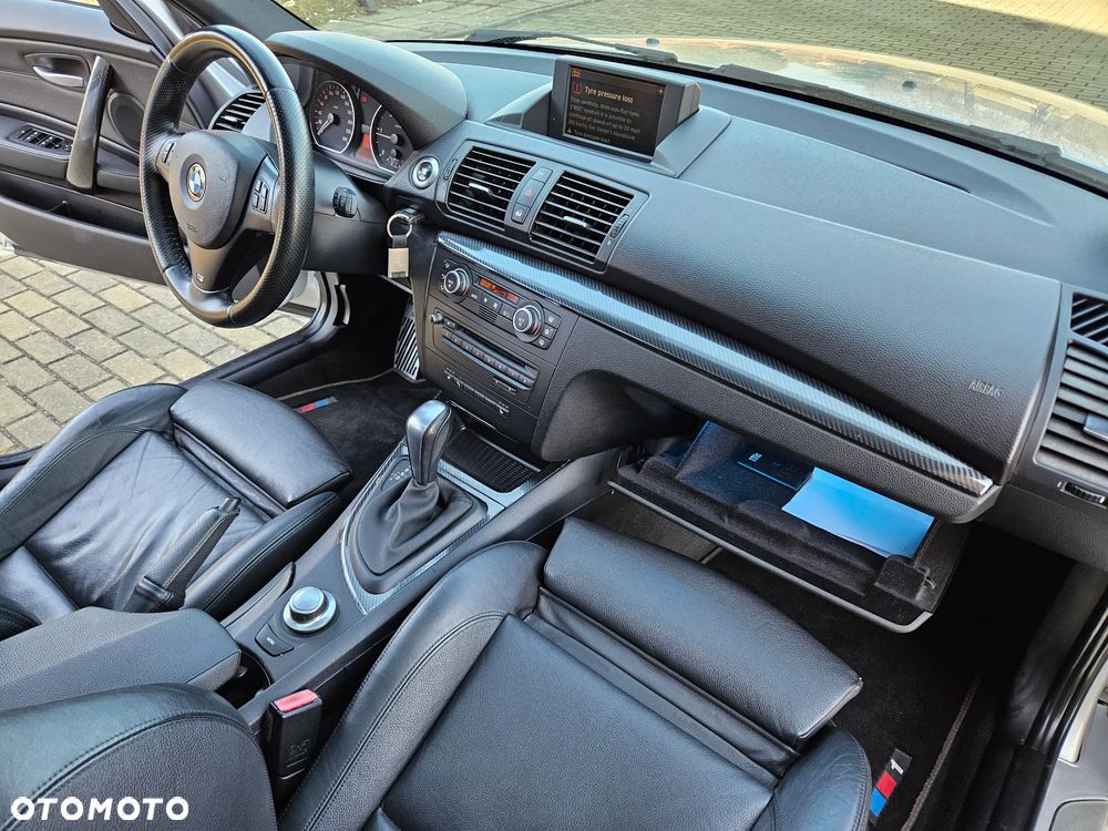 BMW Seria 1 - 32
