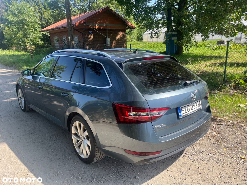 Skoda Superb - 2