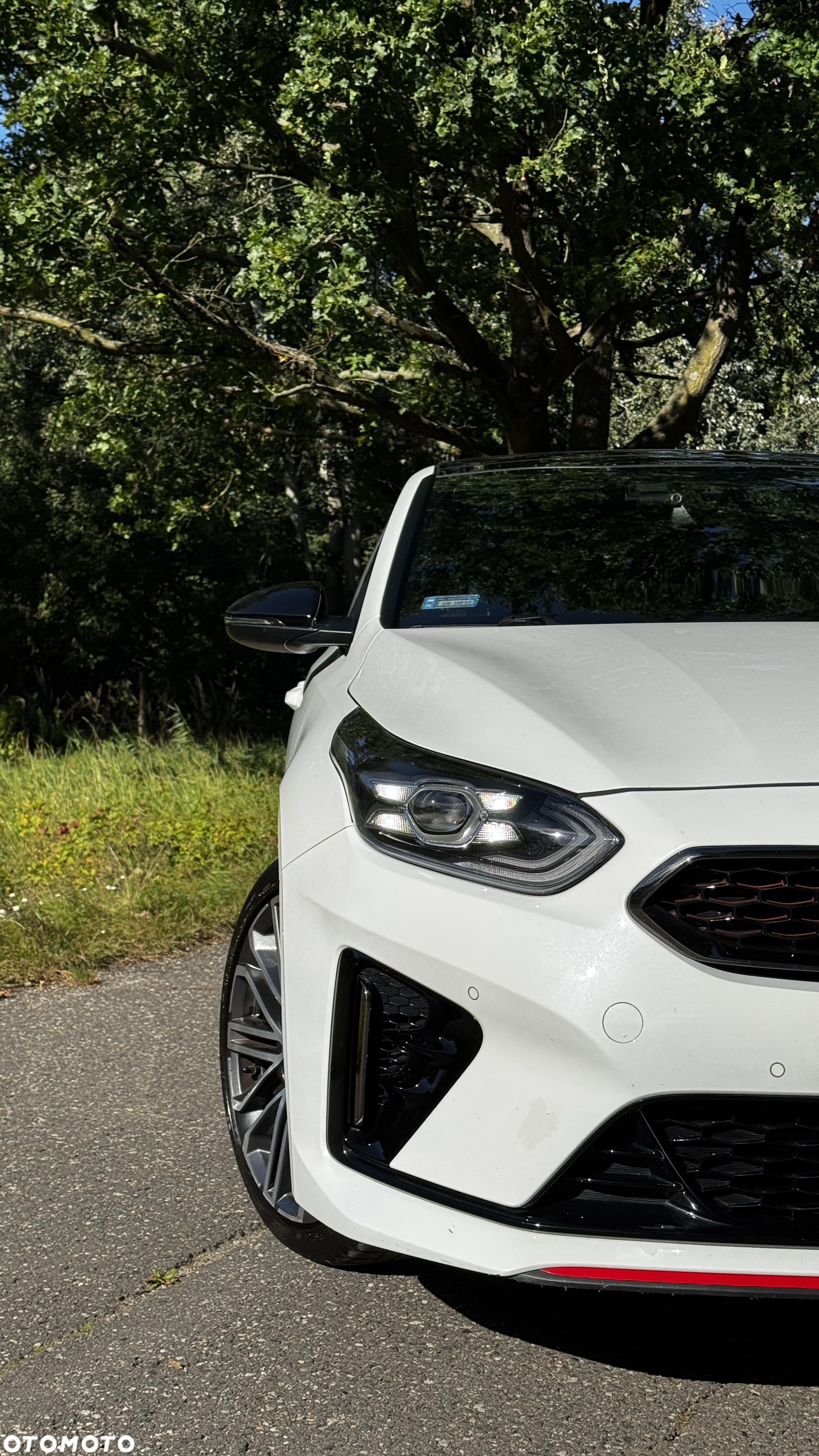 Kia ProCeed 1.6 T-GDI GT DCT - 9