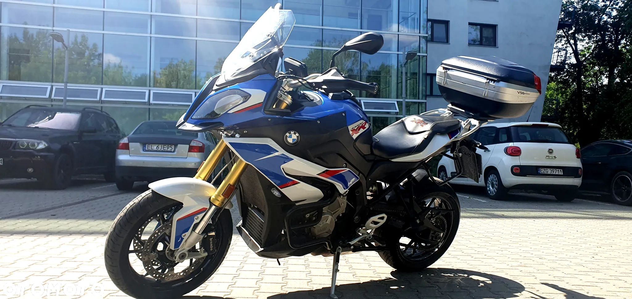 BMW XR - 1