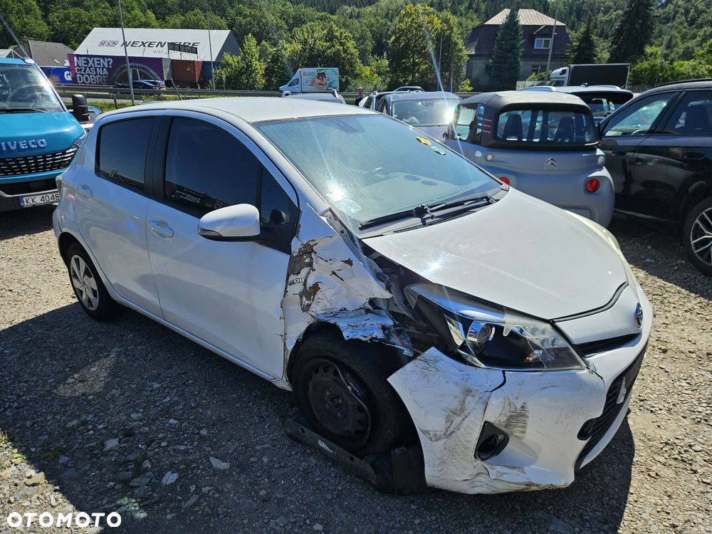 Toyota Yaris 1.5 VVT-i Comfort - 5