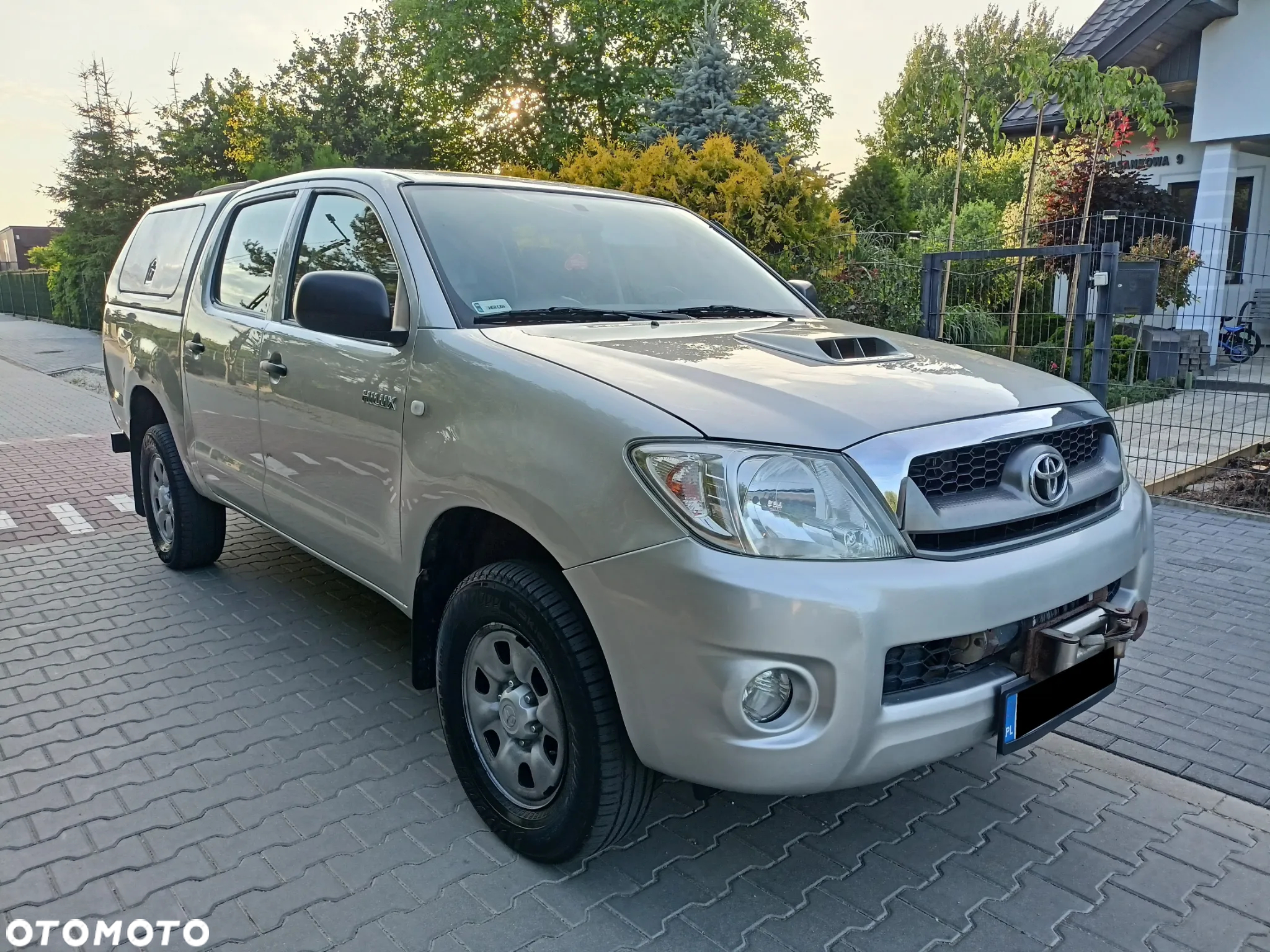 Toyota Hilux 2.5 D-4D DLX - 7