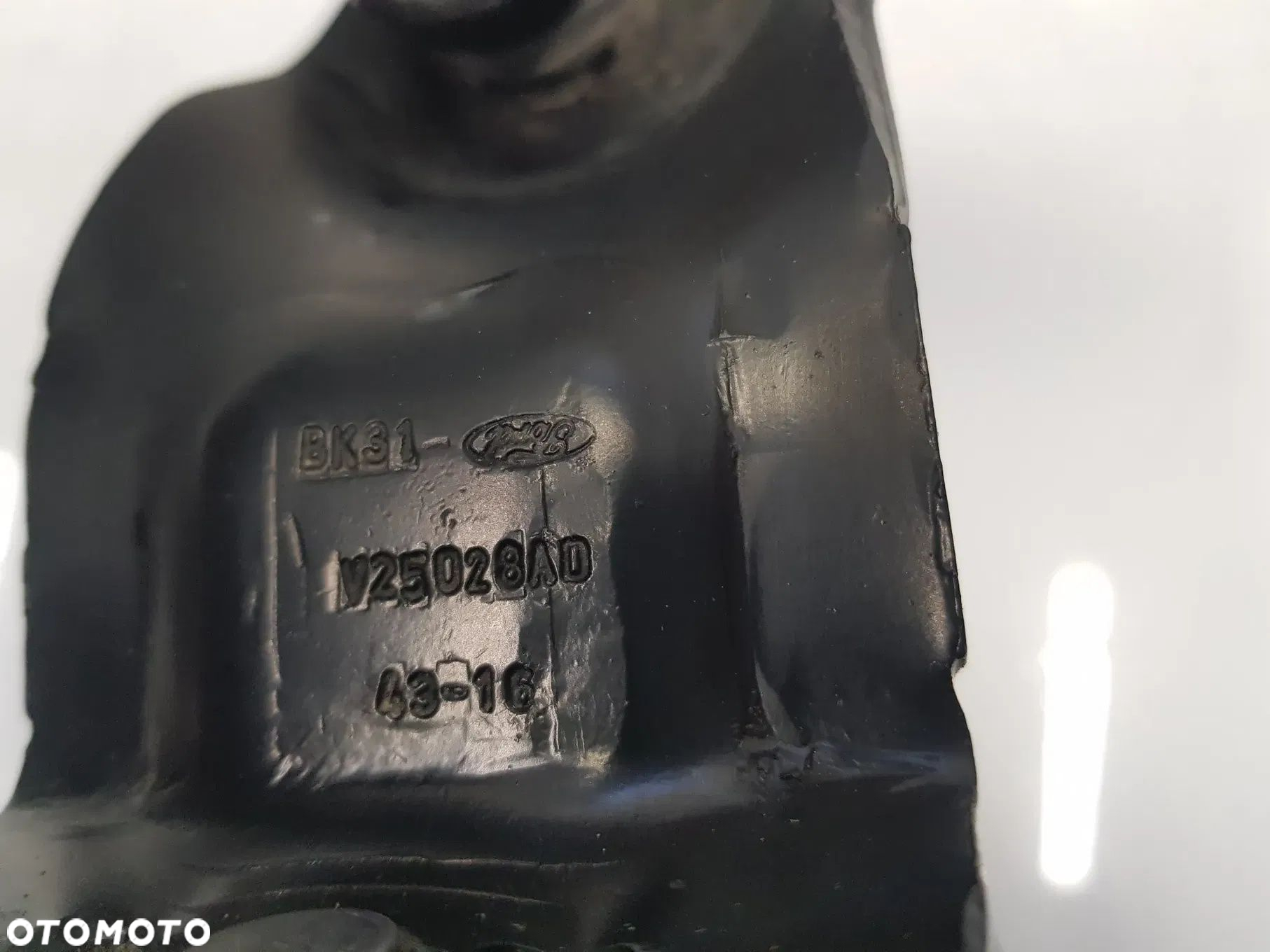 Rolka wózek prowadnica drzwi przesuwnych bocznych wózek górny FORD TRANSIT MK8 - 7
