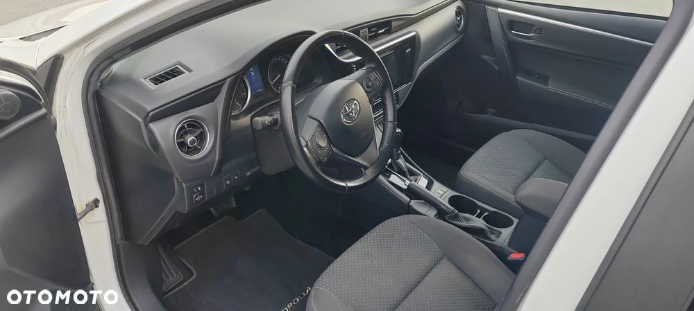 Toyota Corolla 1.6 Prestige MS EU6 - 7