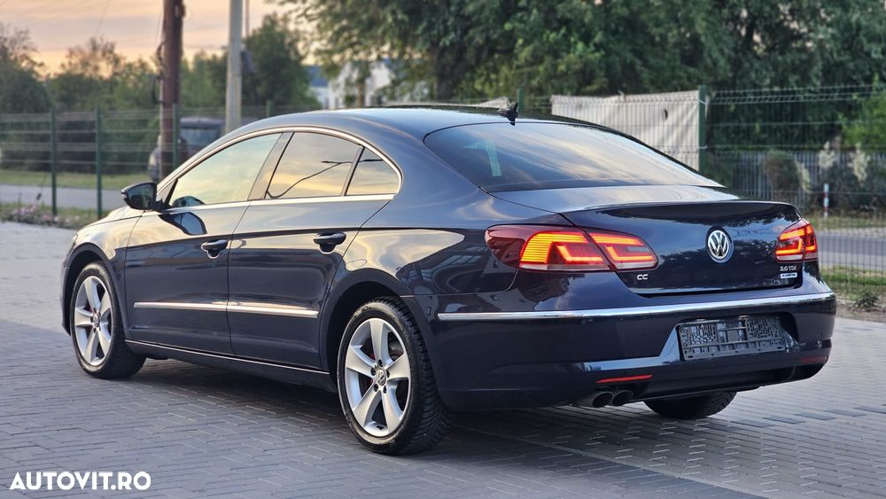 Volkswagen Passat CC - 4