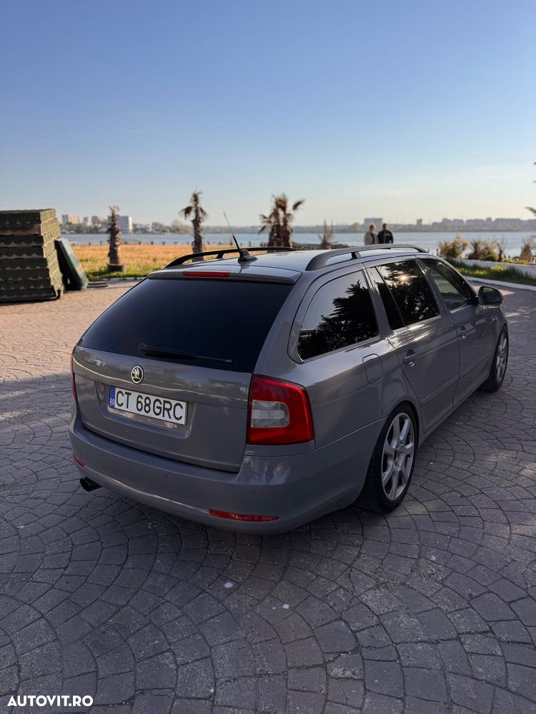 Skoda Octavia 2.0 TDI RS - 4