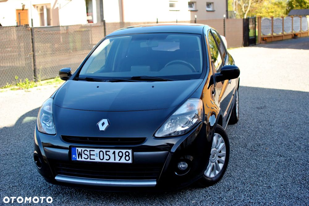 Renault Clio 1.2 16V Limited EU6 - 8