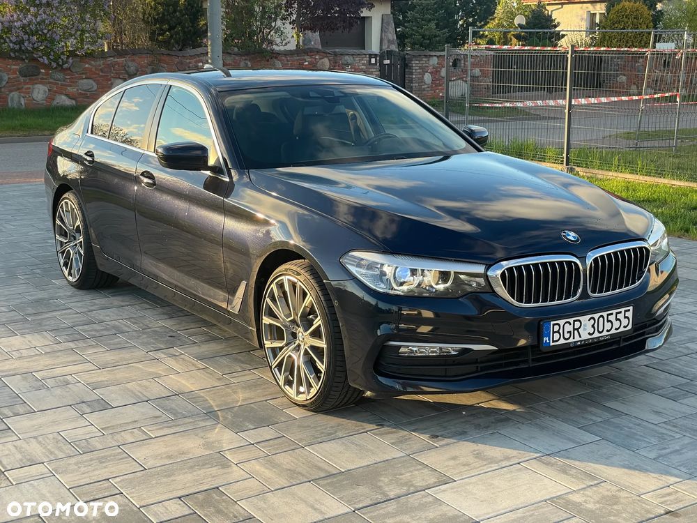 BMW Seria 5 520d xDrive - 2