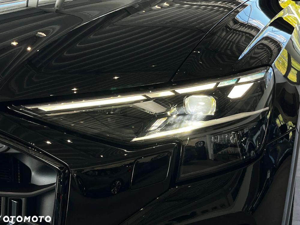 Audi Q8 TFSI e PHEV 290 kW Quattro Tiptronic - 4