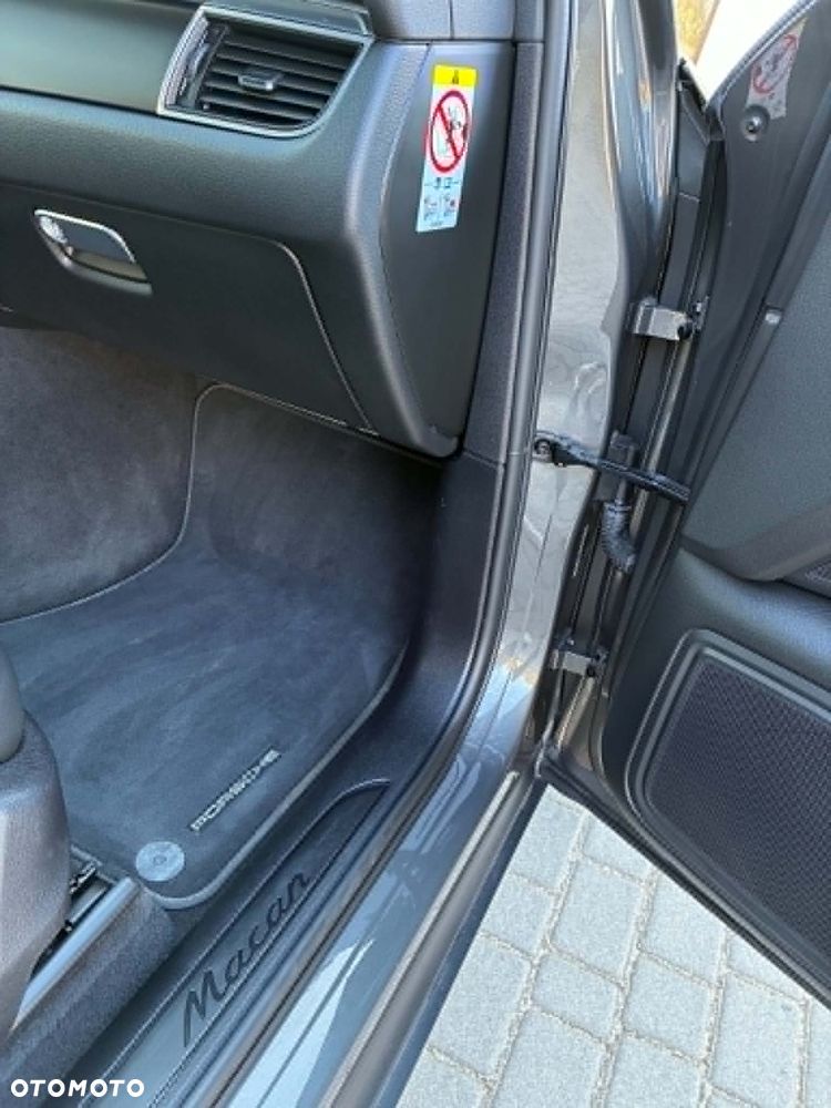 Porsche Macan Standard - 6