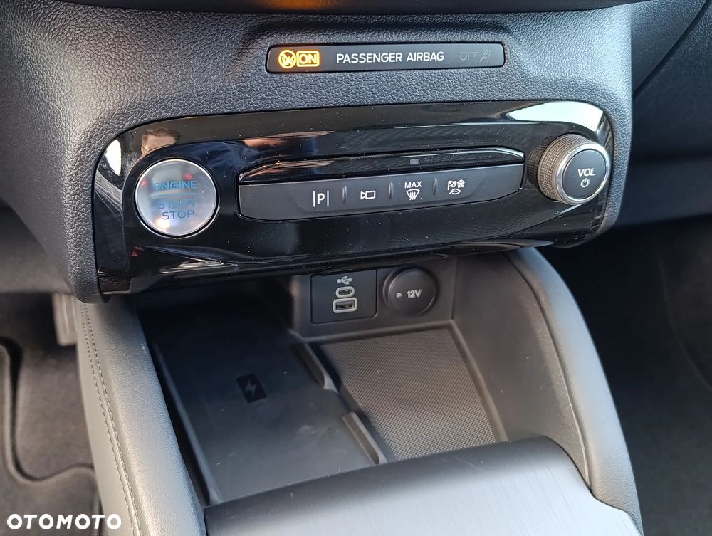 Ford Kuga 1.5 EcoBoost FWD Titanium - 29