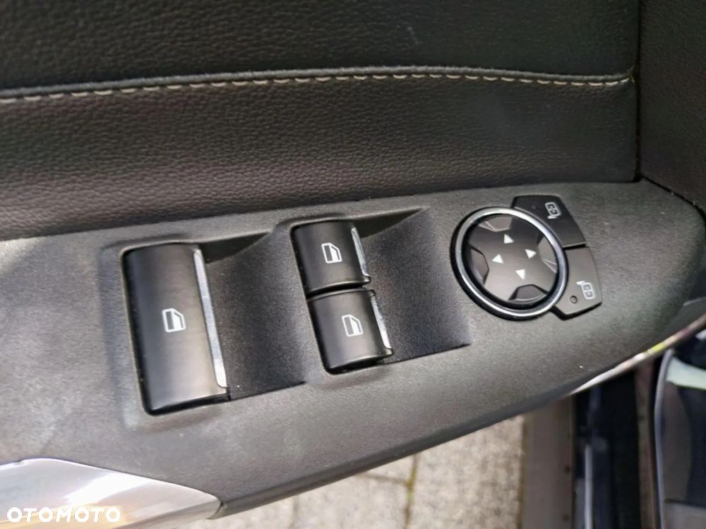 Ford Mustang 5.0 V8 GT - 30