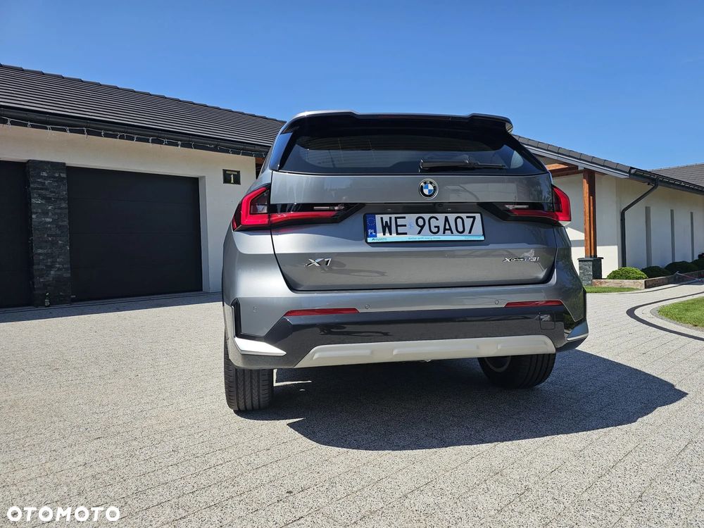 BMW X1 xDrive23i mHEV xLine - 8