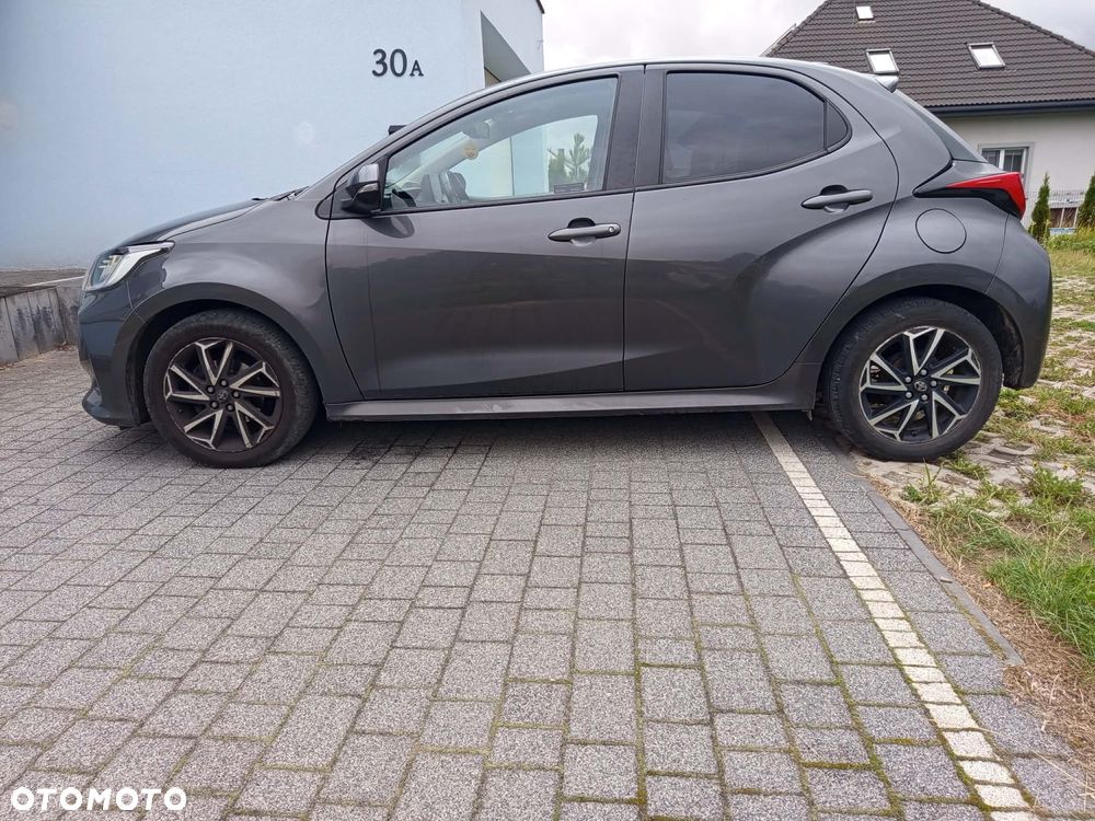 Toyota Yaris 1.5 Comfort - 3