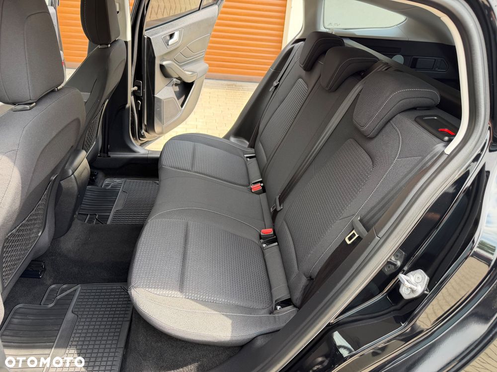 Ford Focus SW 1.5 EcoBlue S&S COOL&CONNECT - 4